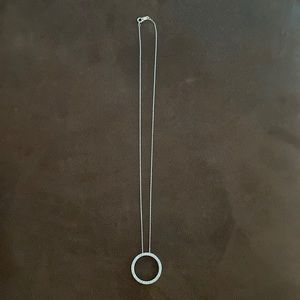 Kay Jewlers diamond round pendant necklace